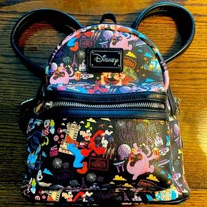 RARE 2018 Pass-holder exclusive Loungefly Disney bag EUC